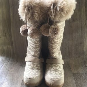 Red Camel snow boots size 6M